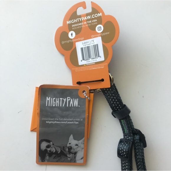 NWT 2 DOG LEASH by MIGHTY PAWS. Adjustable 16” to 24”. Handle not included. - Picture 5 of 6